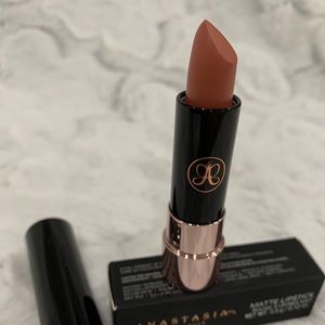 Anastasia peachy lipstick brand new in box